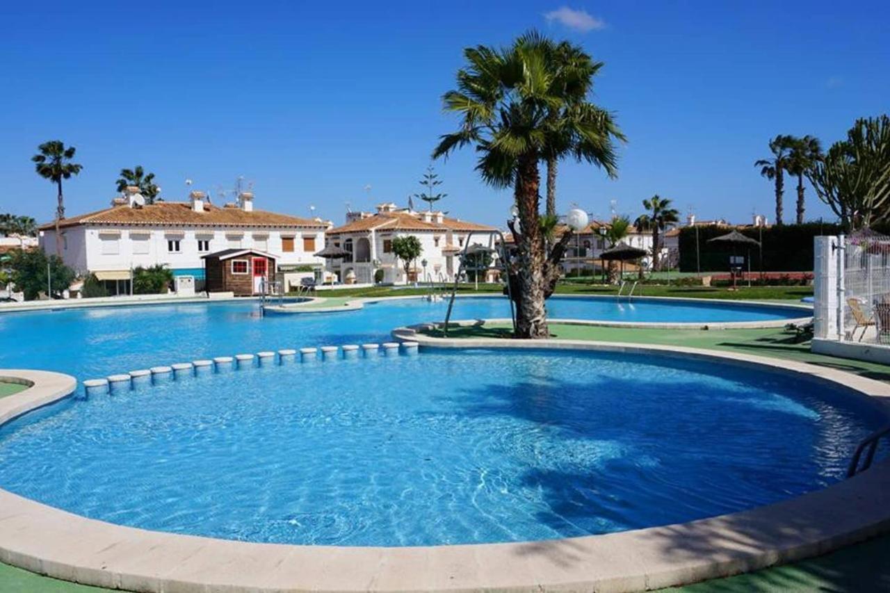 Costa Blanca Bungalow Lago Jardin Frente Piscina 4 Personas #Prp001 By Stay Orihuela Costa Torrevieja Ngoại thất bức ảnh